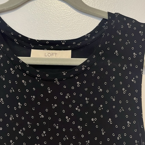 Tank top blouse! - Picture 2 of 5